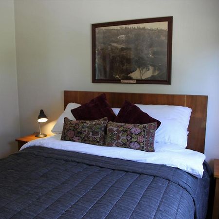 Tarawhata Thermal Apartment นิวพลีมัธ ภายนอก รูปภาพ