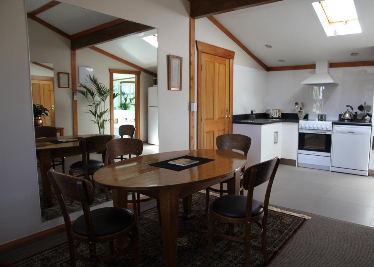 Tarawhata Thermal Apartment นิวพลีมัธ ภายนอก รูปภาพ